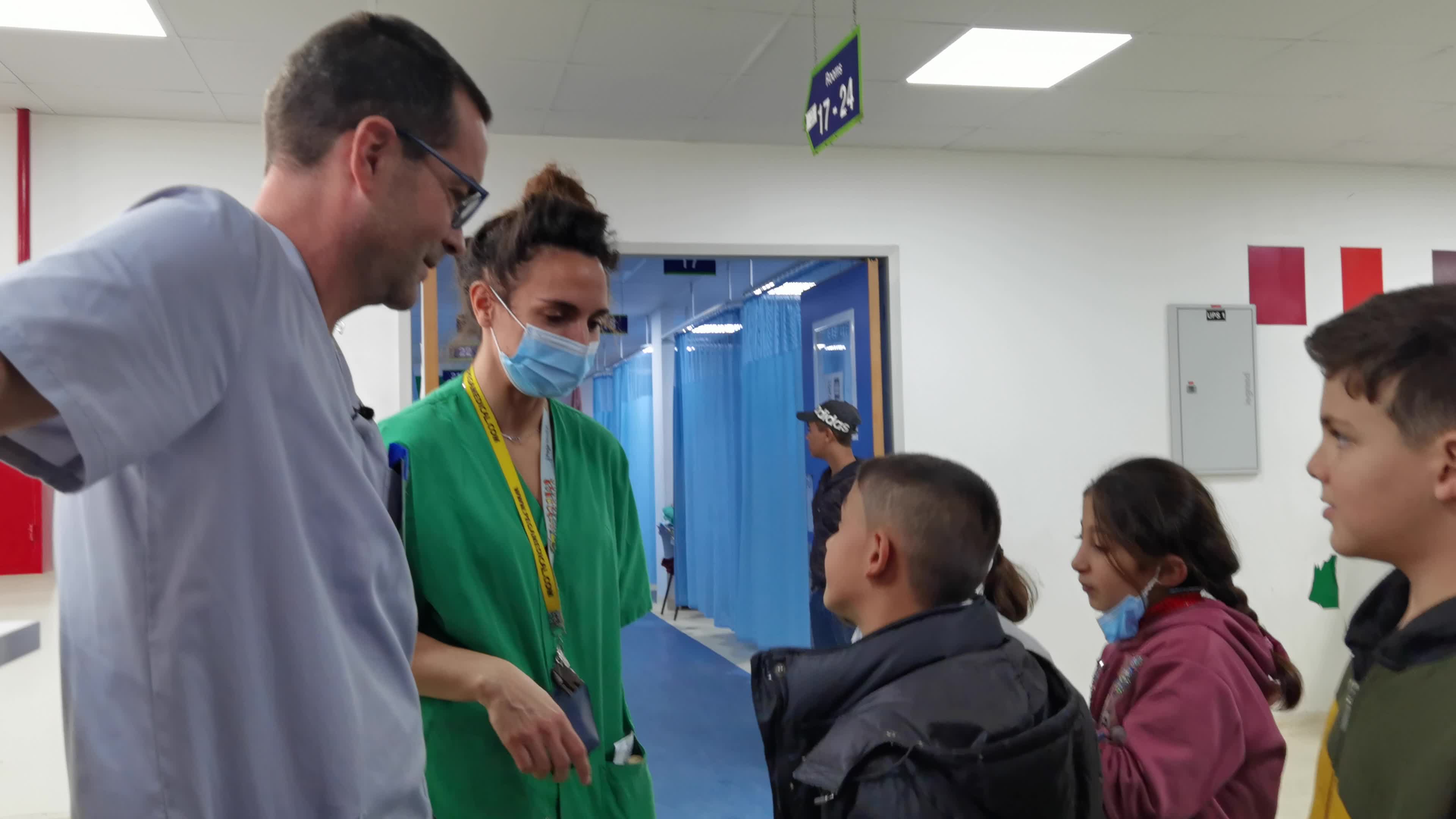 Ward-Nurse...with-children.mp4