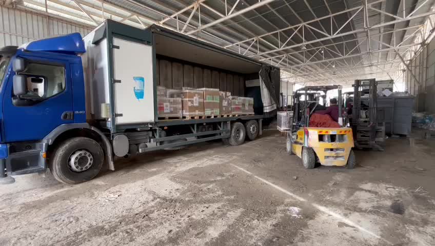 WhatsApp-Video...at-15.31.44.mp4