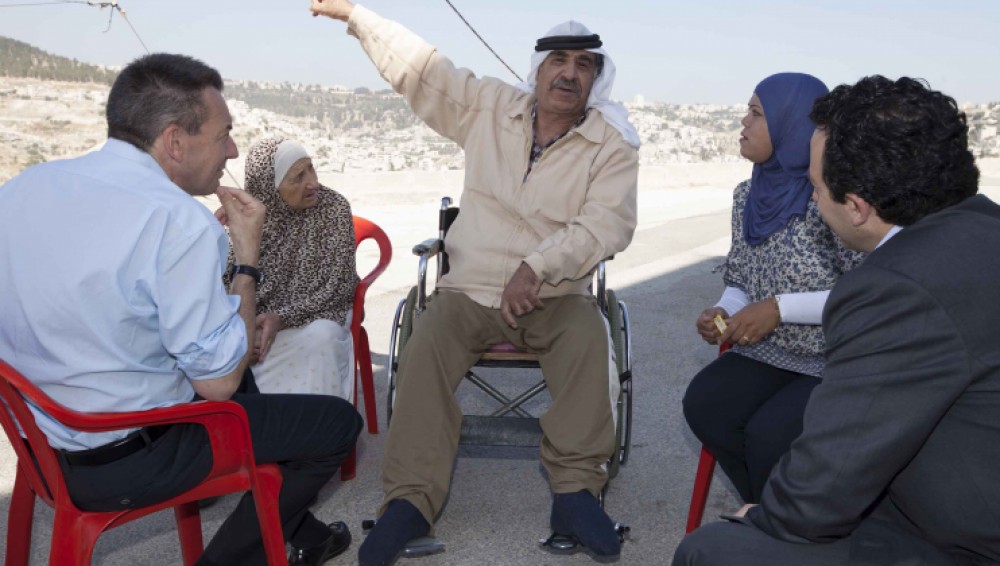 ICRC President Peter Maurer with resident of Qunbar village, east Jerusalem