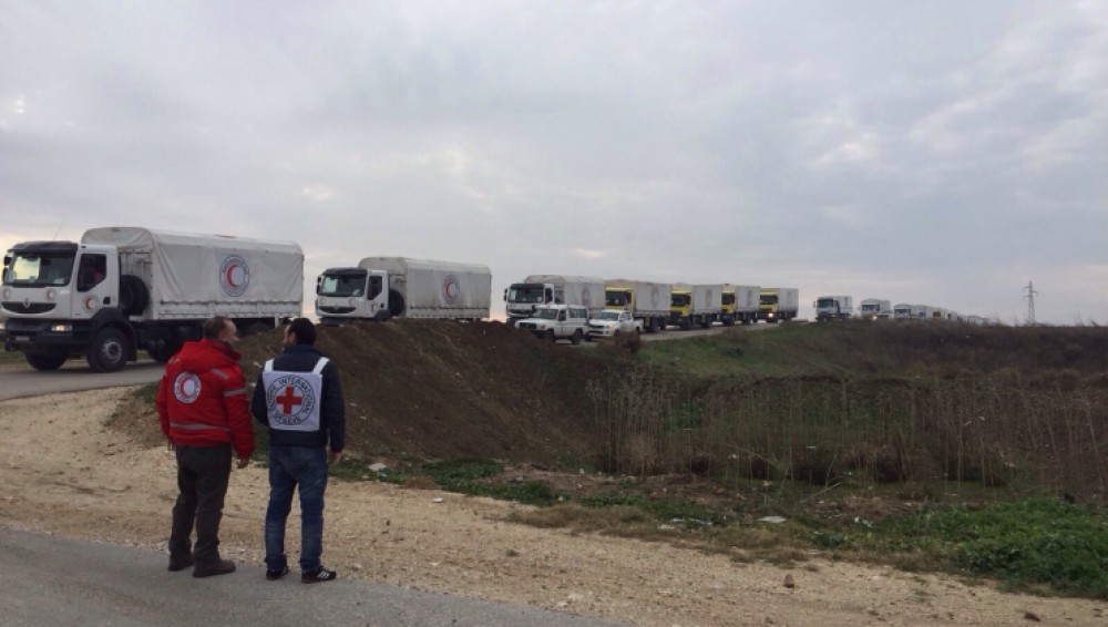 2. convoy to Foua and Kefraya.  Photographer Somar Rezk 