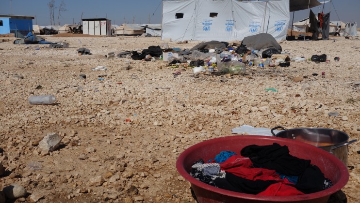 Mabrouka camp in Hassakeh governorate: The camp is located 100km from Deir Ezzor city. Around 1200 people who recently fled Deir Ezzor and Raqqa city have taken refuge in the camp, among which 600 children (60 of them lost their parents and came with neighbors). 