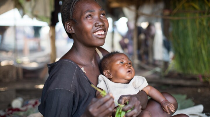  ?I was pregnant when I had to flee with my children from Raja. We had to take a break every 2-3 hours and it took us 10 days to reach here. It was not easy for them, but we had no other option than to leave?, Belina Sabino explains. Her boy Lurni (2 months) was born 10 days after they arrived to Deim Zubeir. CC BY-NC-ND / ICRC / Mari Aftret Mortvedt 