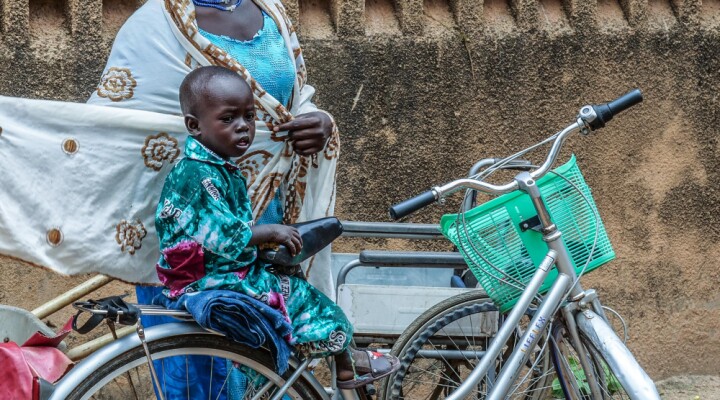 Women and children make up the overwhelming majority of patients at the Barsalogho medical centre. "We are left to ourselves," Salamata Ouedraogo, a patient at the medical center.