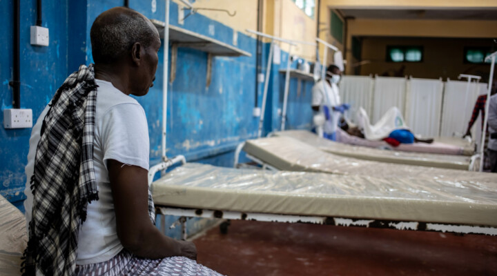 A patient in the ward of Keysaney hospital in Mogadishu Somalia. ICRC/Ismail Taxta