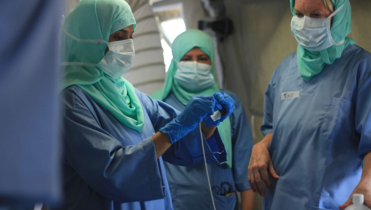 Yemen Hospital Stills 2   staff in hospital 