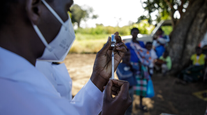 ICRC MOZA22 COVID19 RURAL VACCINATION 6186